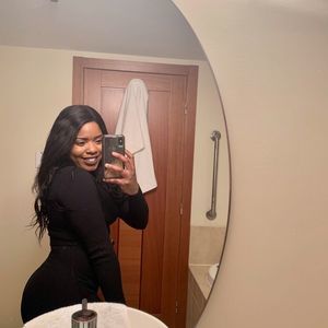 Meet your Posher, Johanne